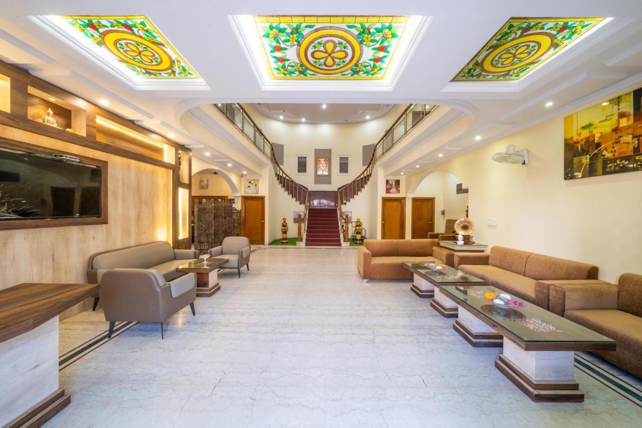 V Inn Villa Jaipur Extérieur photo